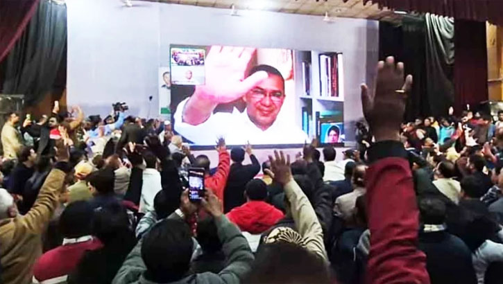 ধ্বংস্তূপ থেকে আবার দেশকে টেনে তুলবে বিএনপি: তারেক রহমান